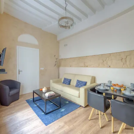 Superb 1 Bedroom Apt Refurbished - Le Marais 파리