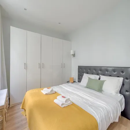 Superb 1 Bedroom Apt Refurbished - Le Marais *